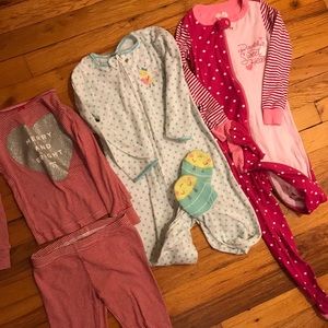 Lot of 3t girls pj’s